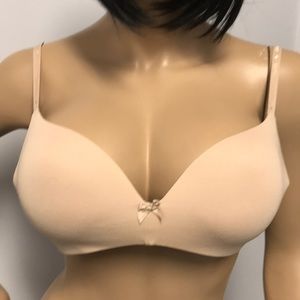 New condition Victoria Secret Lined Bra S 34C